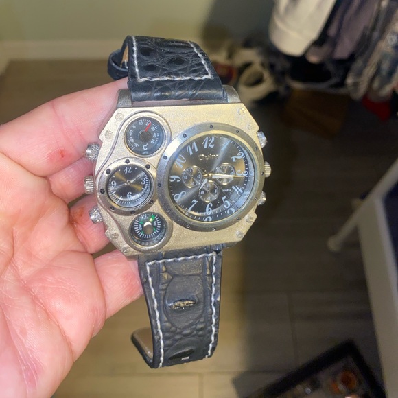 OULM Dual Time Zone Watch – James Bond Style – Waterproof - Picture 2 of 5